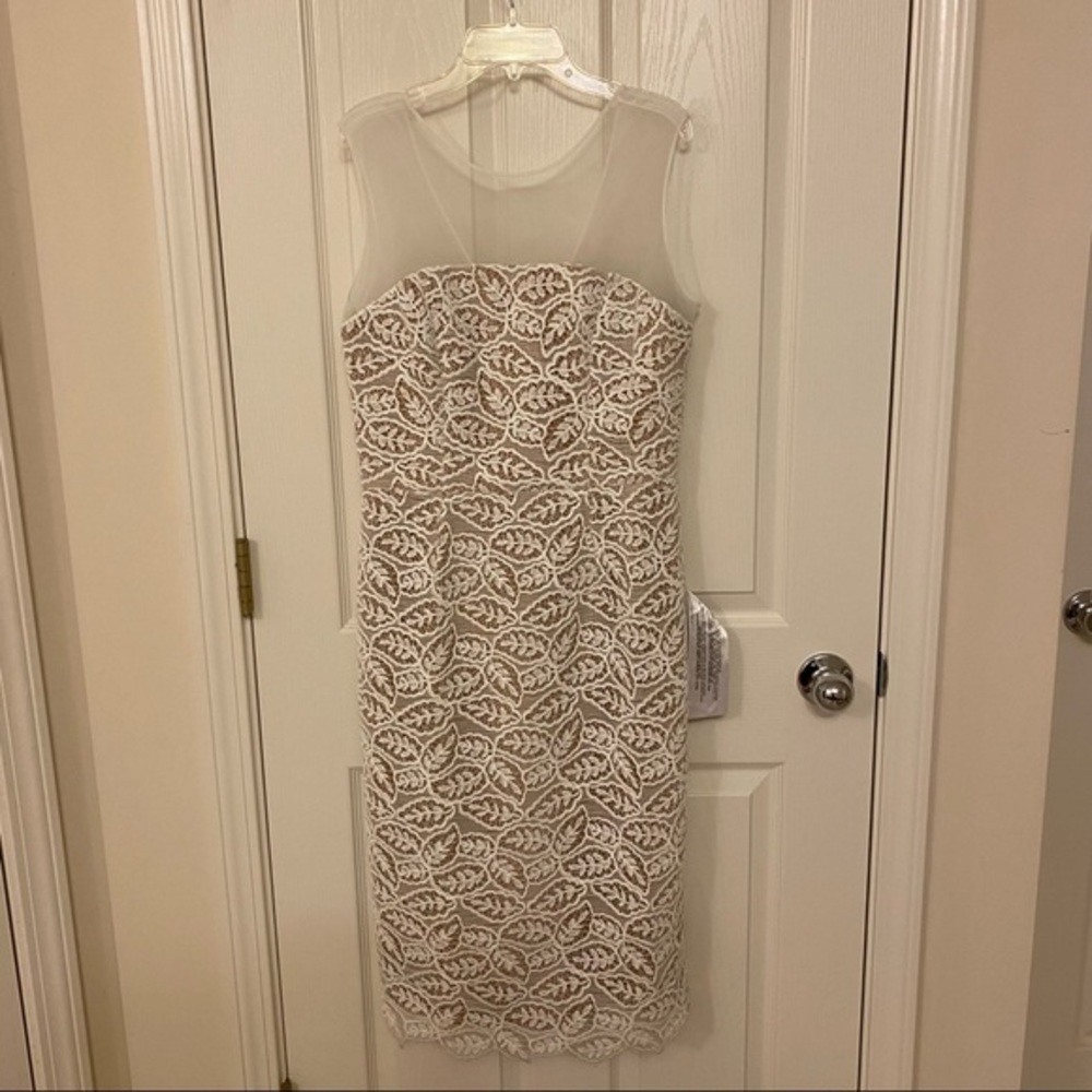 DRESS THE POPULATION Tegan Bodycon Cocktail Dress in Off White - Picture 4 of 13